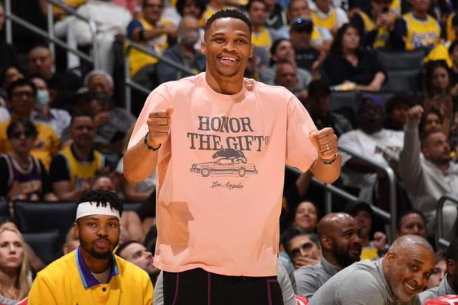 关键路径是 关键路径是