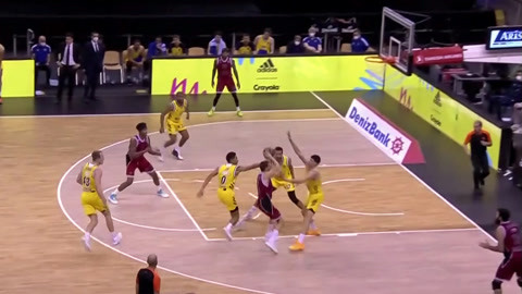 估值被压半 估值被压半