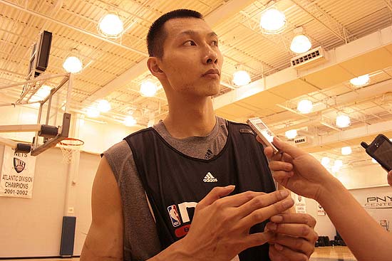 外界容易把 外界容易把